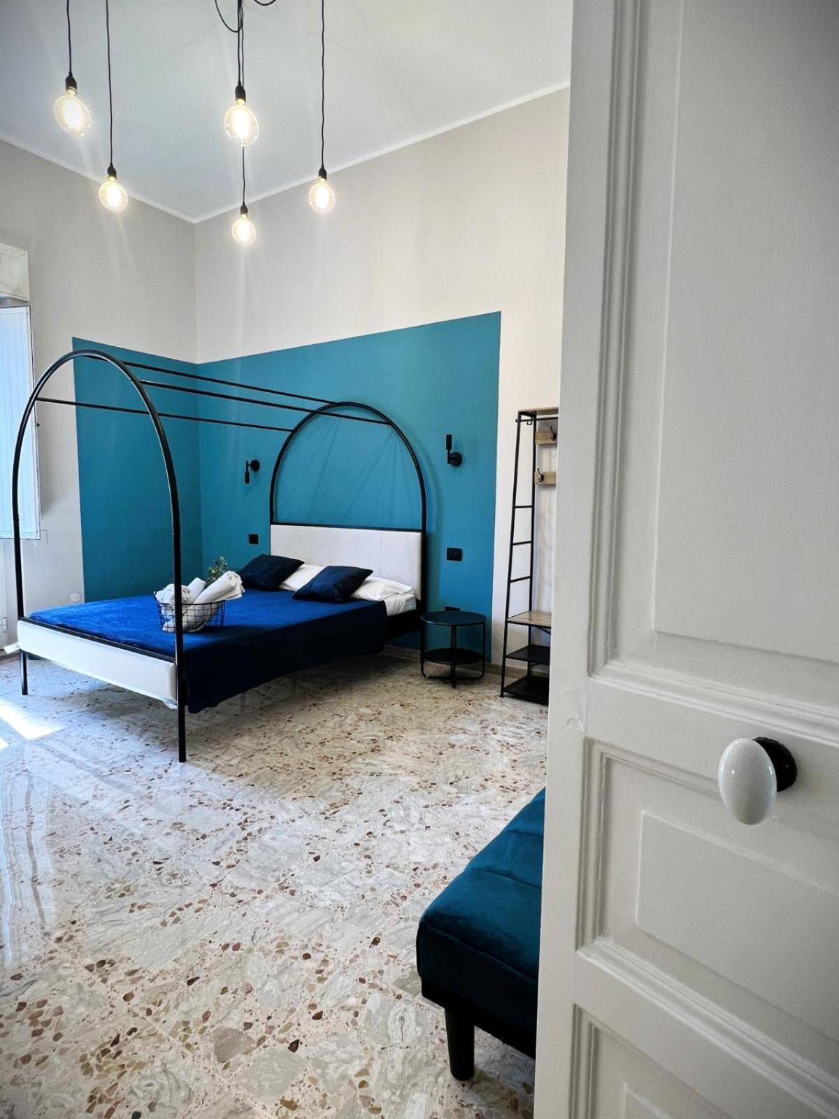 Lucky Corner Daire Taranto Dış mekan fotoğraf